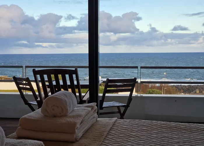 別荘 Sao Vicente - Panoramic Retreat カペラス