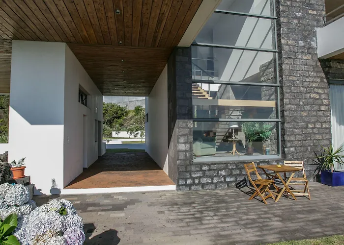 Sao Vicente - Panoramic Retreat